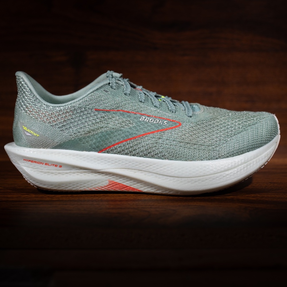 Brooks Hyperion Elite 3 Men's Size 7 D Green Orange Running Shoes Sneakers